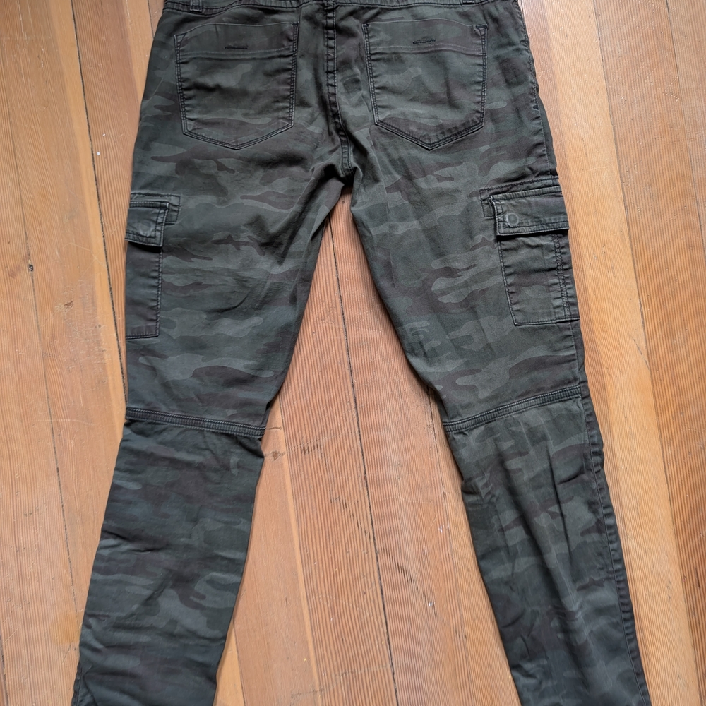 Sanctuary Olive Green Cargo Pants with Red Stitching